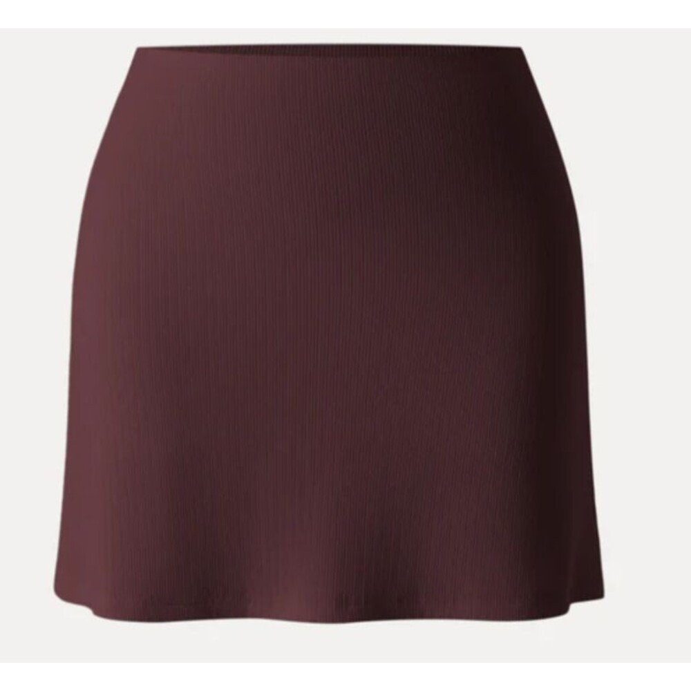 OGL Ribbed Mini Skirt in Deep Burgundy